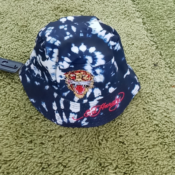 Ed Hardy Accessories - Ed Hardly Bucket Hat